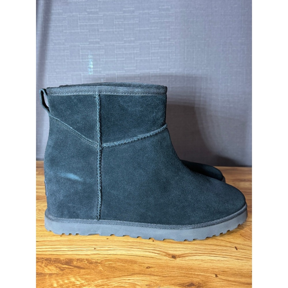 UGG Classic Femme Mini Black Suede Wedge Ankle Boots Women's 10